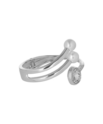 Kada bracelet featuring a glass crystal and faux pearls