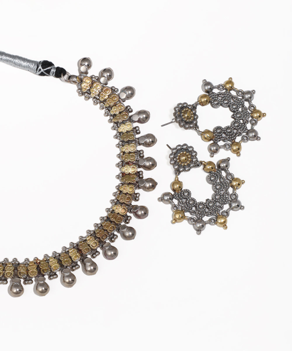 Oxidised Dual Tone Ghungroo Choker with Earrings | Stylika