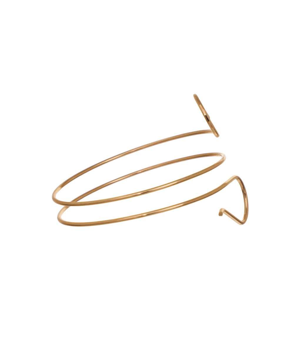 Refined Spiraled Upper Arm Cuff for Modern Style | Stylika