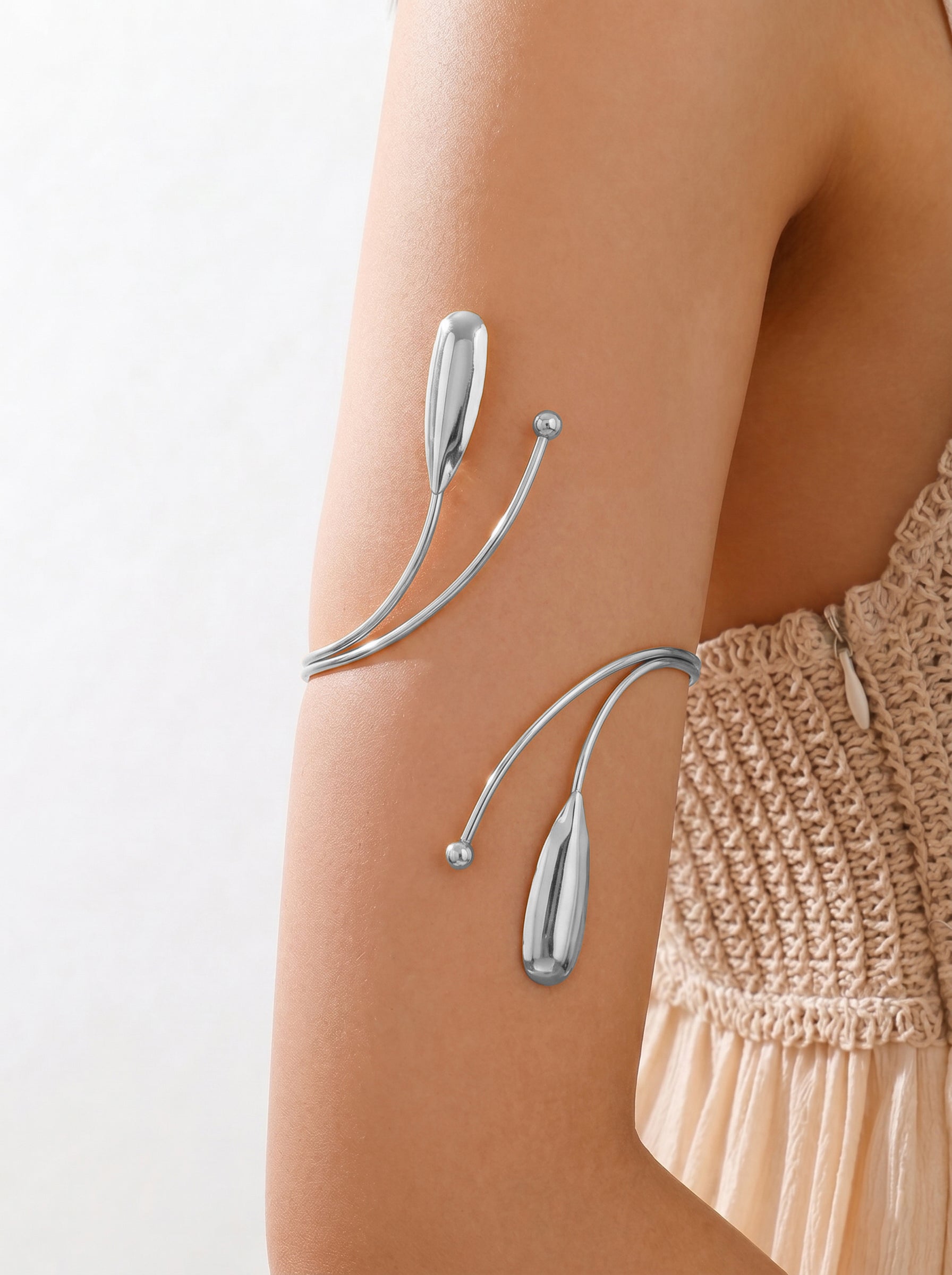 Sculptural Wrap Arm Cuff | Stylika