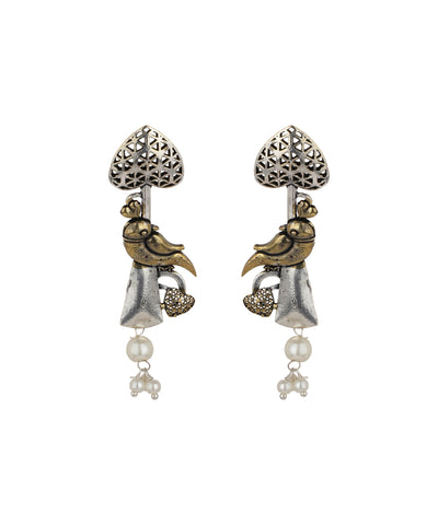 Bird under Spade Drop Earrings with Pearl | Stylika