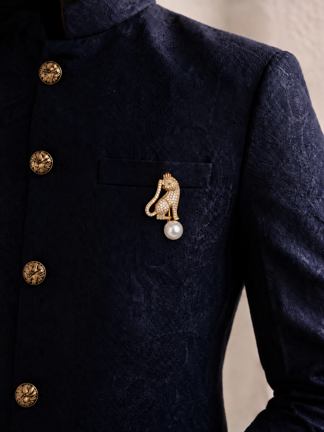 Leopard Motif Brooch with Faux Pearl Detail | Stylika