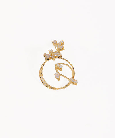 Elongated Sparkle Floral Vine Wrap Statement Ring | Stylika