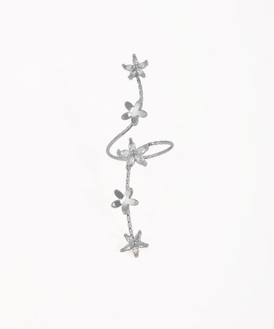 Elegant Twisting Floral Petal Sparkle Ring | Stylika