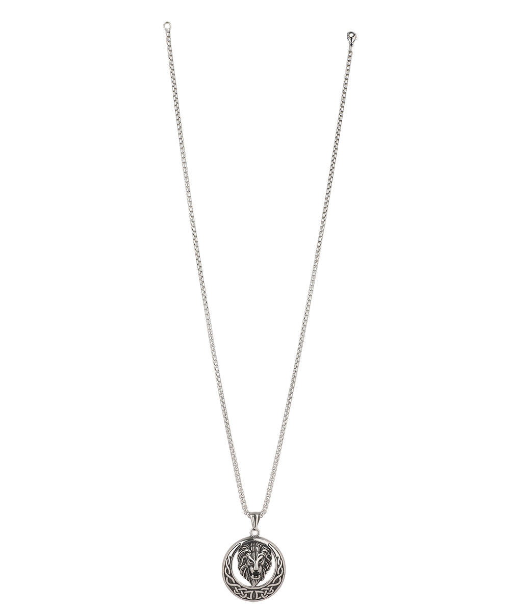 Lion Crest Medallion Necklace | Stylika