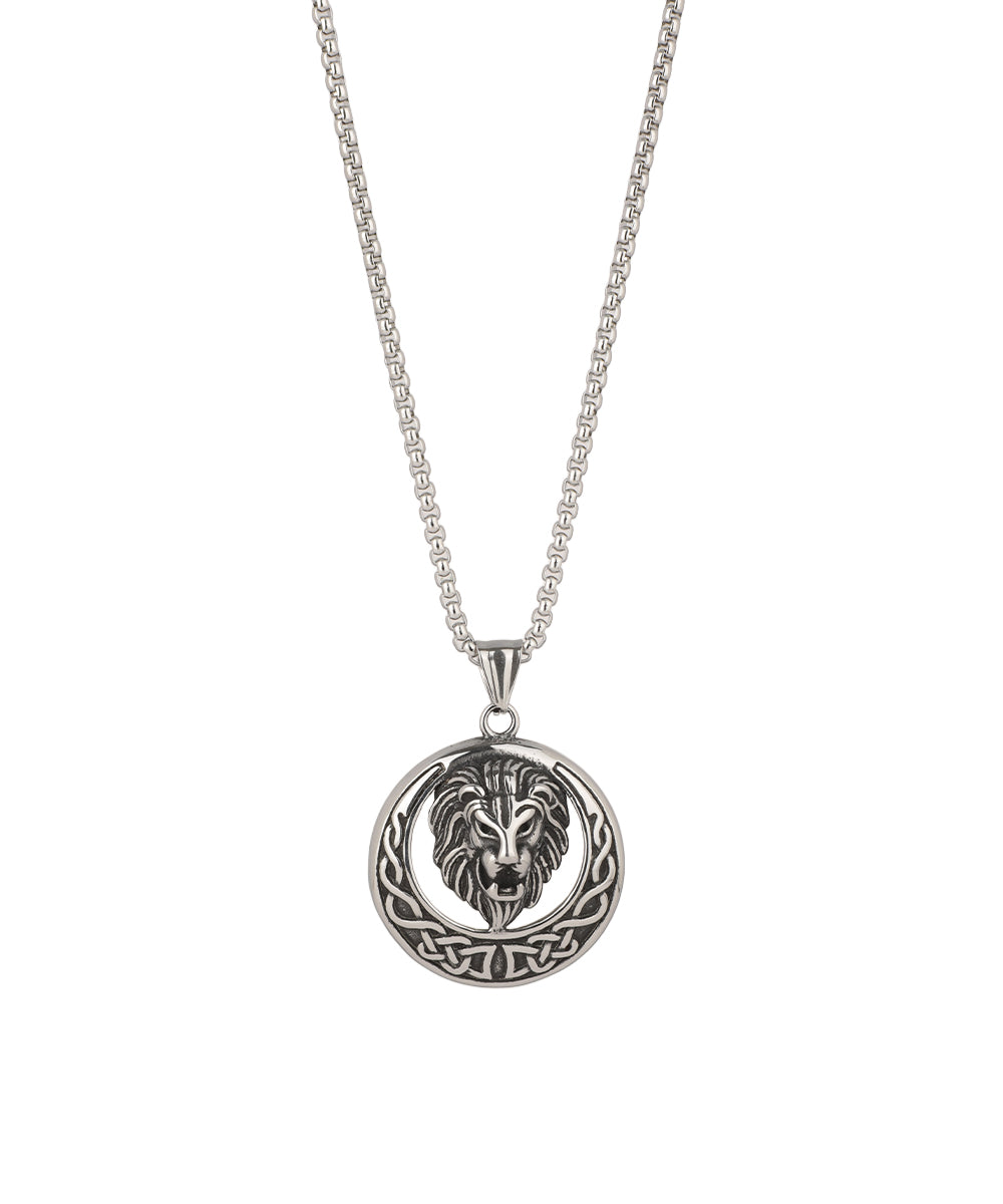 Lion Crest Medallion Necklace | Stylika