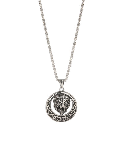 Lion Crest Medallion Necklace | Stylika