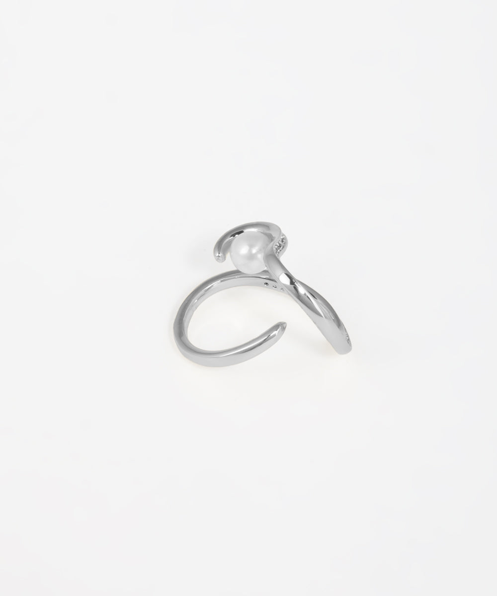 Pearl Loop Statement Ring | Stylika