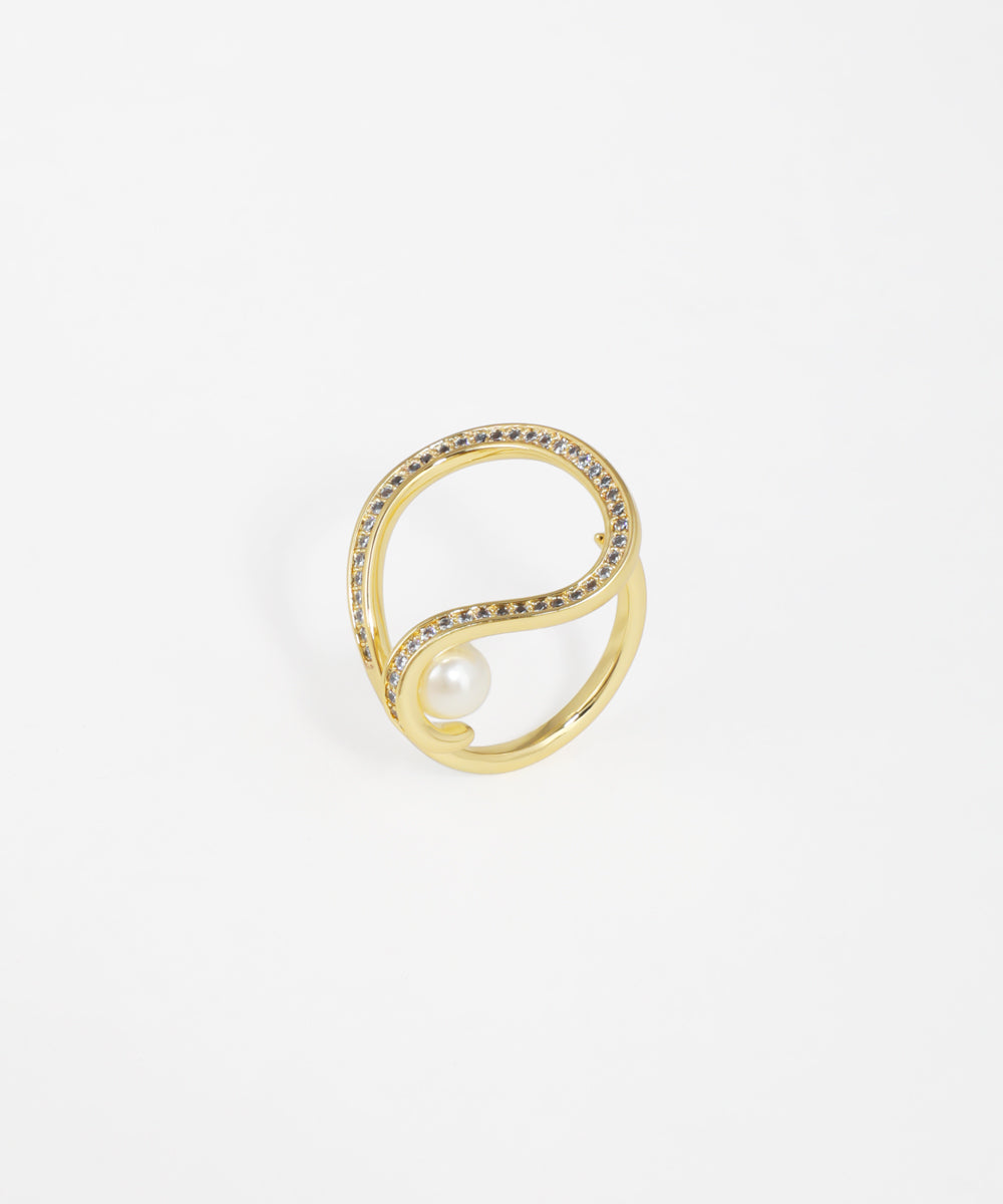 Pearl Loop Statement Ring | Stylika