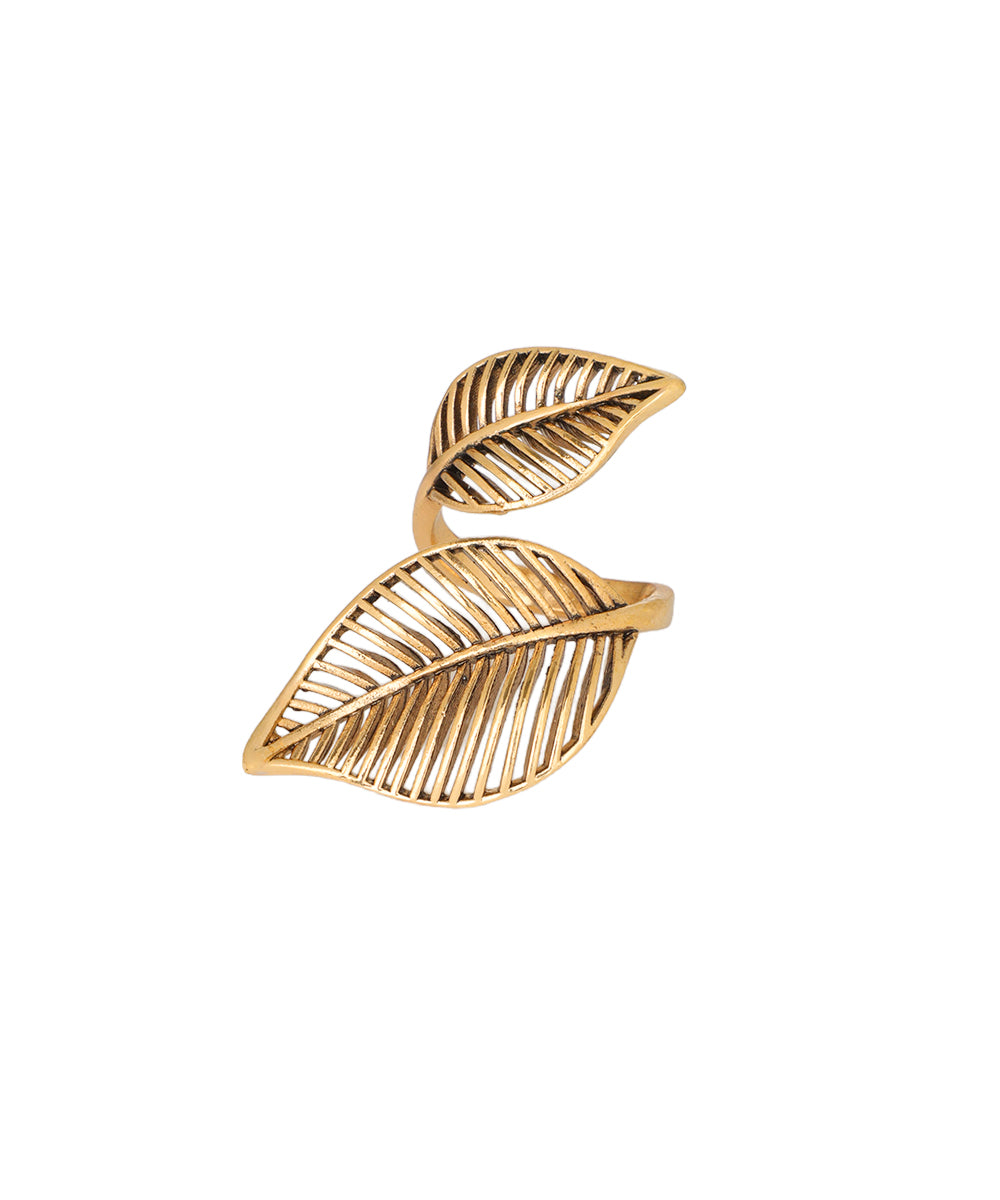 Leaf Me Alone Ring | Stylika