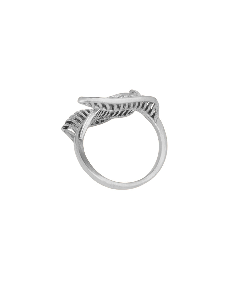 Leaf Me Alone Ring | Stylika