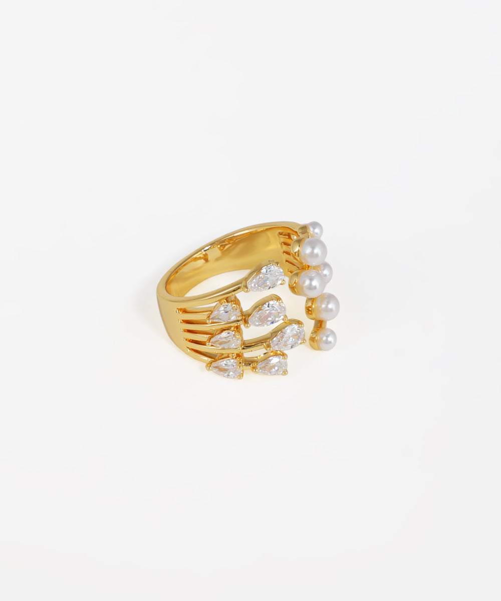Pearl & Teardrop Open Statement Ring | Stylika