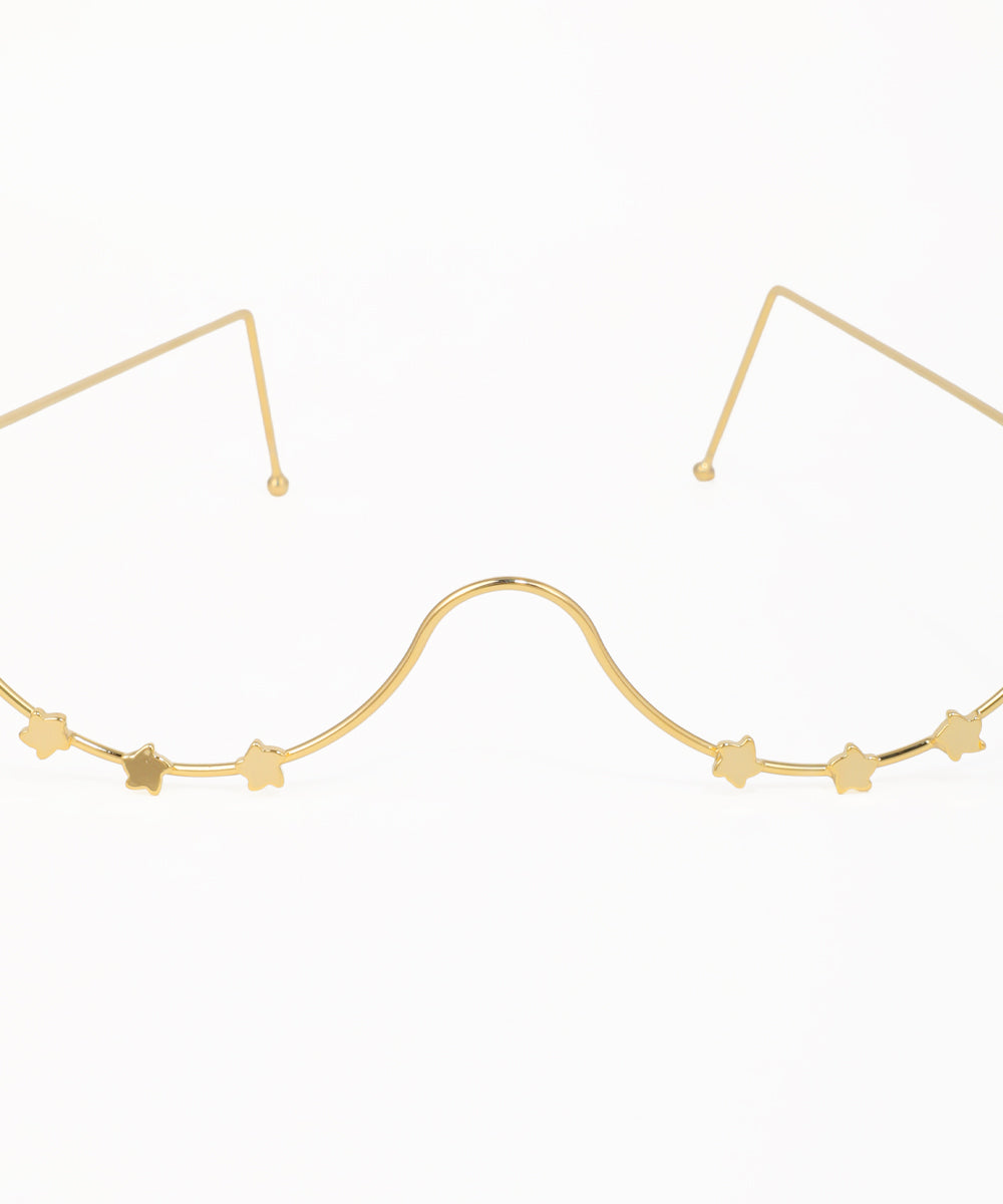 Contemporary open-wire facelet with polished gold star embellishments