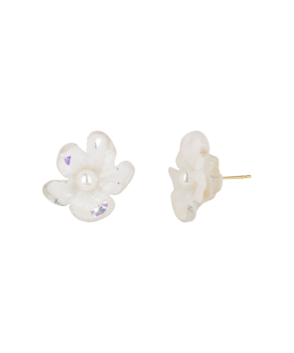 Iridescent Pearl Flower Stud Earrings | Stylika