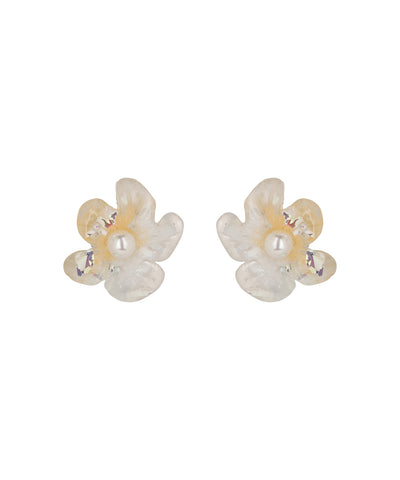 Iridescent Buttercream Pearl Flower Stud Earrings | Stylika