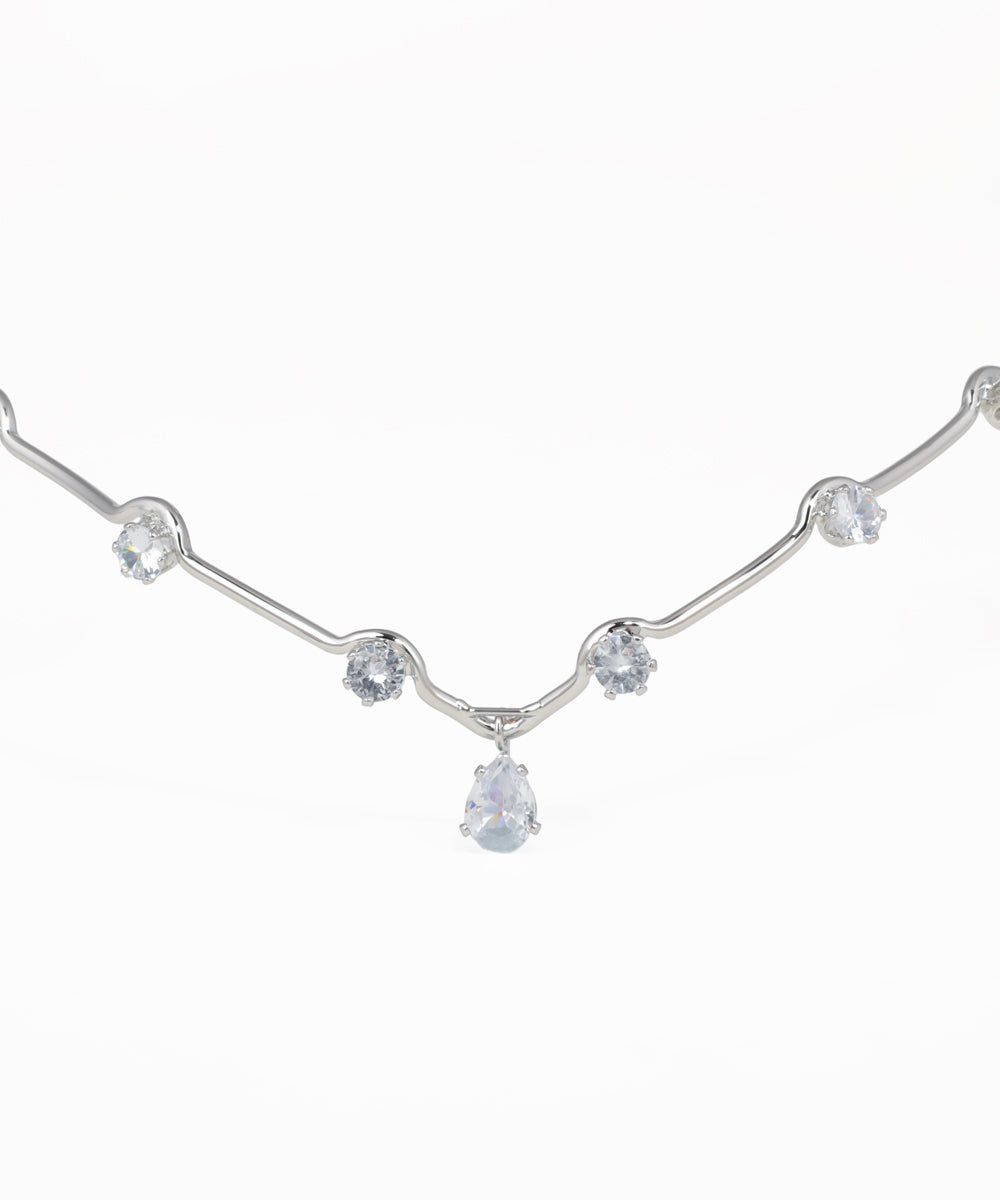 Glam wavy tiara headpiece with shimmering crystal accents and silver-tone finish