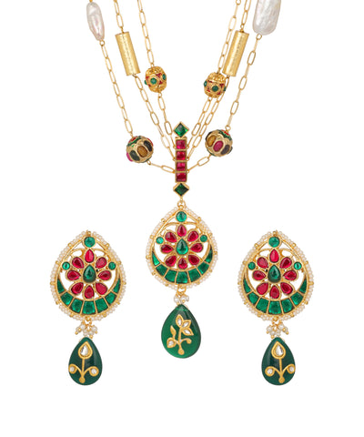 Ratna Sutra Layered Pendant Necklace | Stylika