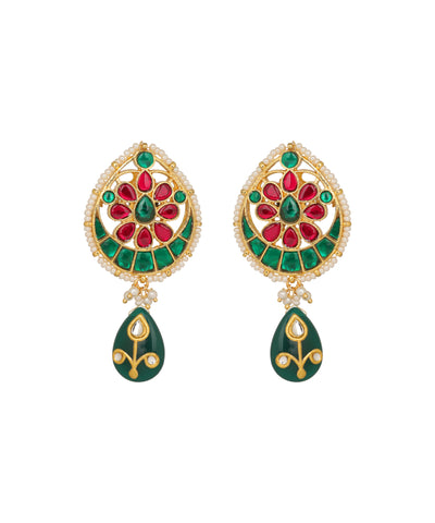 Ratna Sutra Layered Pendant Necklace | Stylika