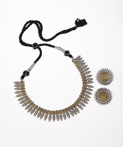 Dual tone oxidise necklace with conical drops and floral stud earrings