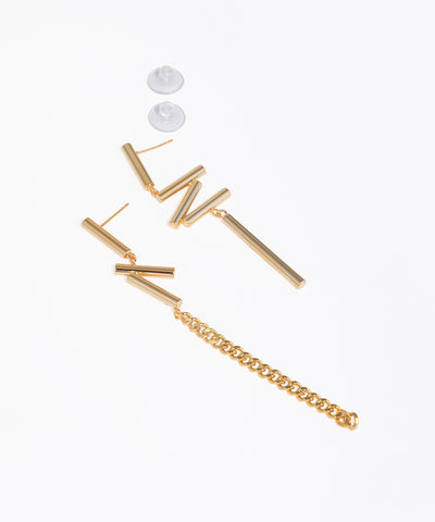 Gold-tone earring with asymmetric geometric bars and a chain drop