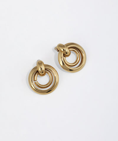 Gold-tone clip earrings with bold concentric circles design