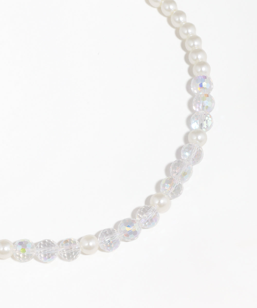 Pearl necklace on a white background