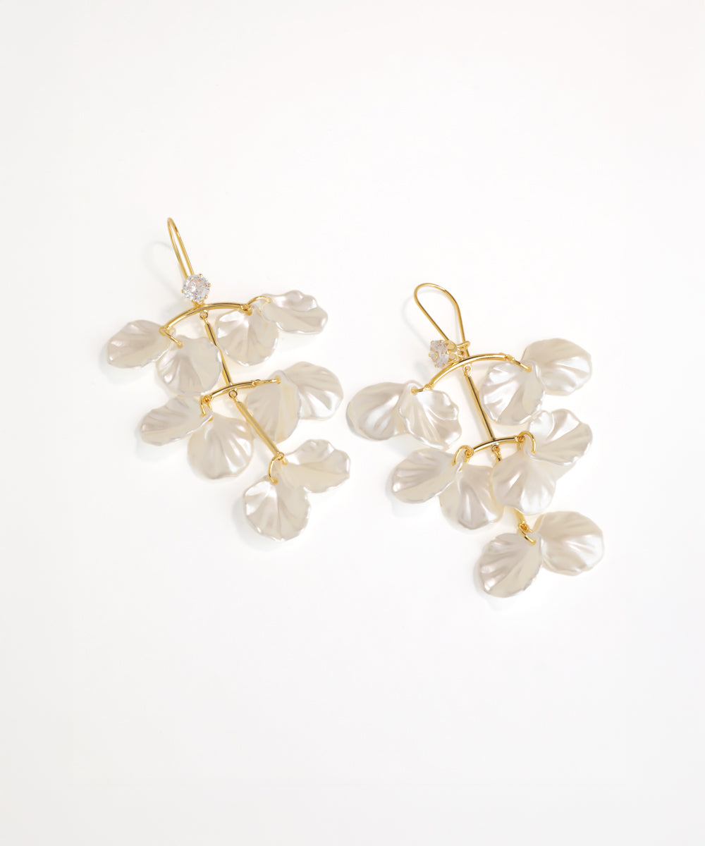 Modern Floral Petal Chandelier Drop Earrings | Stylika
