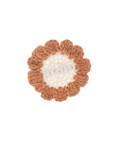 Two-tone floral crochet hair clip with white center and brown petals