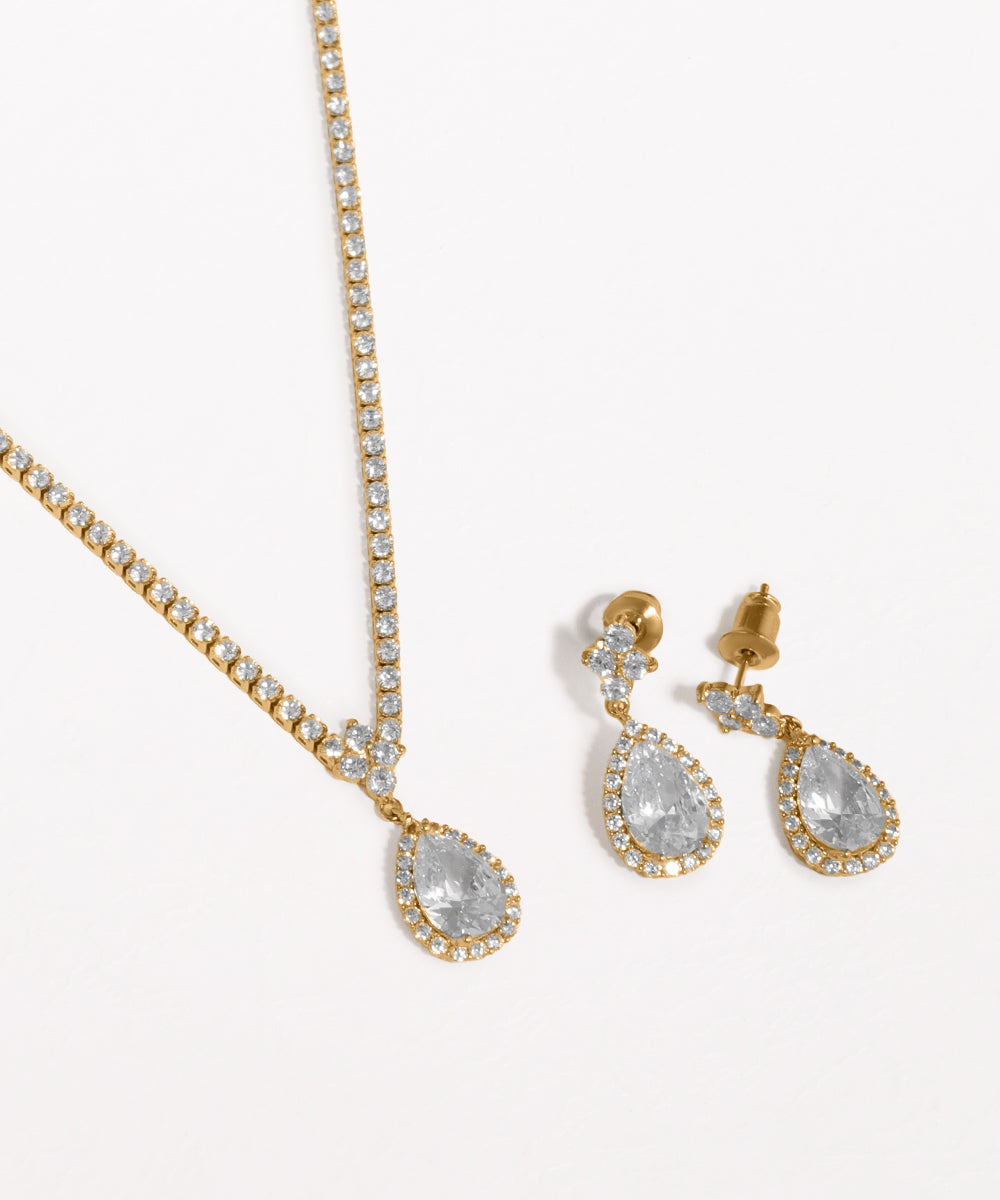 Teardrop Pendant Sparkle Chain Necklace Set | Stylika